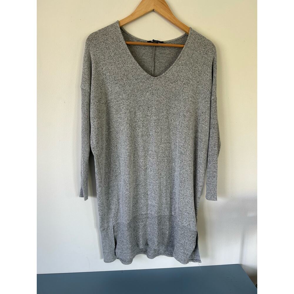 American Eagle womens sweater size XS grey long tunic style v neck